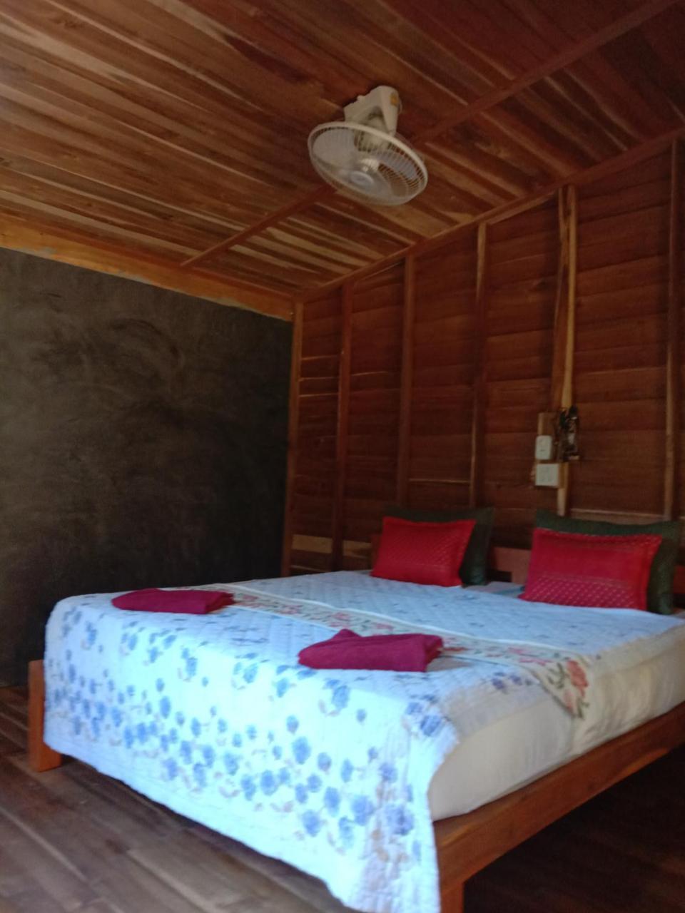 Mada Lanta Mai Keaw Hotel Ko Lanta Buitenkant foto